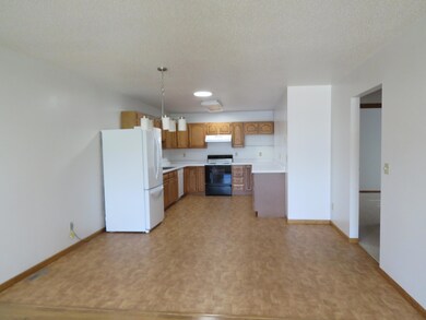 1432 8th Ave NE, Jamestown, ND 58401 - photo 4