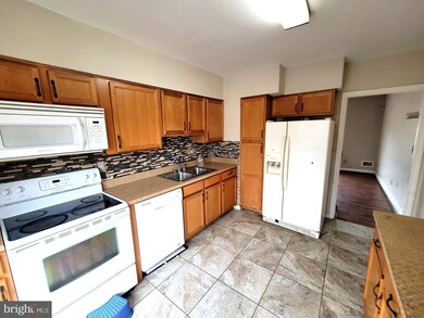 13205 Harrison Ave, Fort Washington, MD 20744 - photo 4