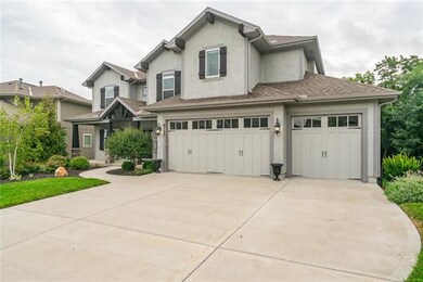 9725 Shady Bend Cir, Lenexa, KS 66227 - photo 3