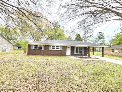9616 Wilkerson Cir, Moss Point, MS 39562 - photo 2