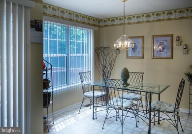 1355 Walkabout Ct, Sykesville, MD 21784 - photo 6