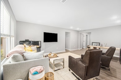 17561 Beechwood Ln unit 6, Spring Lake, MI 49456 - photo 6