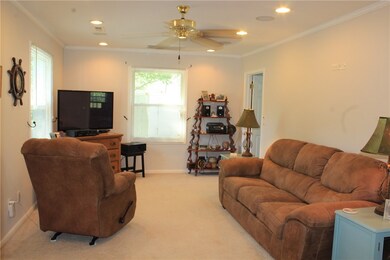 411 Wellford Dr, Pendleton, SC 29670 - photo 4