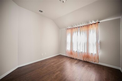 2306 Lucerne Dr, Rowlett, TX 75089 - photo 3