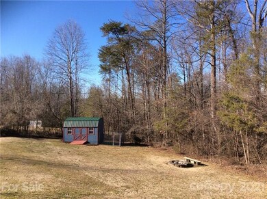 111 Fairgate Dr, Statesville, NC 28625 - photo 4