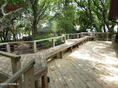 113 Hoop Pole Creek Dr, Atlantic Beach, NC 28512 - photo 7