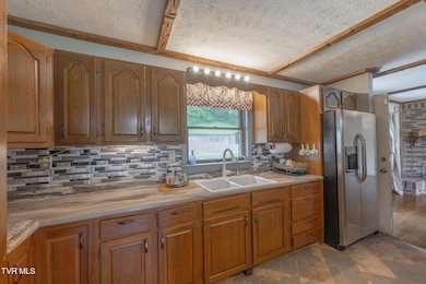 1528 Irondale Rd unit B, Big Stone Gap, VA 24219 - photo 7