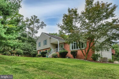 470 N 48th St, Harrisburg, PA 17111 - photo 2