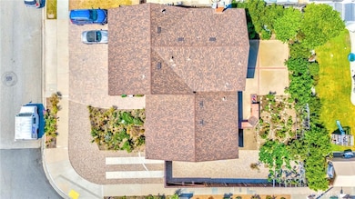 2401 El Portal Way, Oxnard, CA 93035 - photo 5