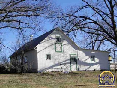 347 SE 93rd St, Wakarusa, KS 66546 - photo 4