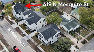 419 N Mesquite St unit 2, San Antonio, TX 78202 - photo 6