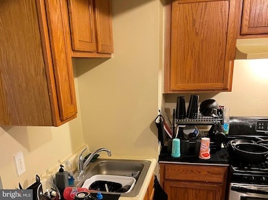 938 Bennett Place, Baltimore, MD 21223 - photo 7