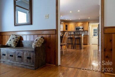 2610 Fines Creek Dr, Statesville, NC 28625 - photo 4