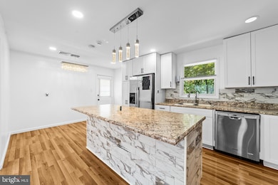 410 Lewistown Rd, Springfield, NJ 08022 - photo 5