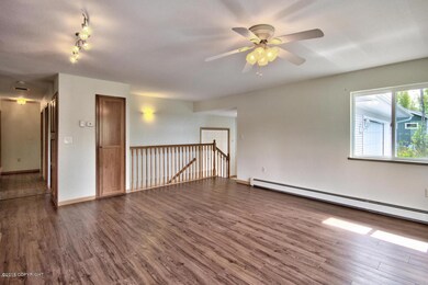 6719 S Bogle Bluff Dr, Wasilla, AK 99623 - photo 7