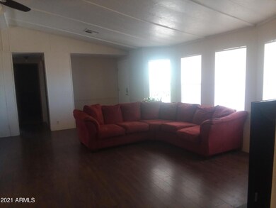 Cortez livingroom south