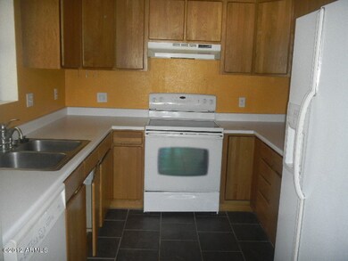 50 S Temple St, Mesa, AZ 85204 - photo 2