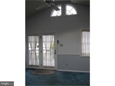 601 E Main St, Maple Shade, NJ 08052 - photo 7