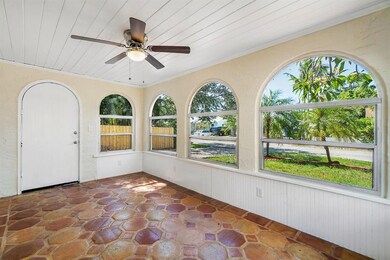 005-733ColonialRd-WestPalmBeach-FL-small