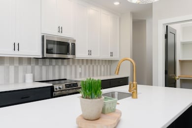 10879 Country Aire Meadows Ct, Holts Summit, MO 65043 - photo 4