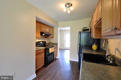 7511 Purdue Ct unit 10, Manassas, VA 20109 - photo 5