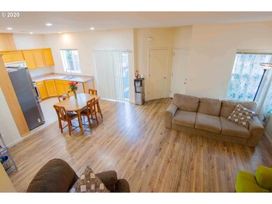 Kitchen/Living Room