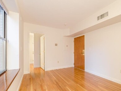 7 Henchman St unit Suite 303, Boston, MA 02113 - photo 7