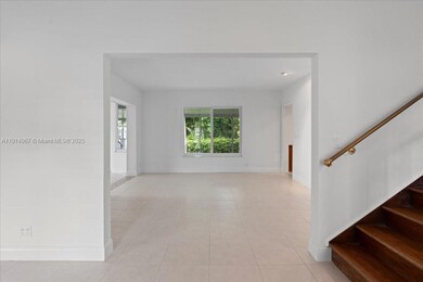 1961 NE 188th St, Miami, FL 33179 - photo 7