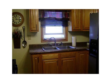Eat-in Kitchen.