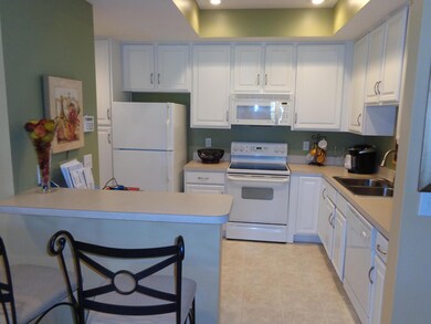 Kitchen Eating Area