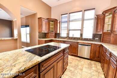 1336 S Gladstone-022