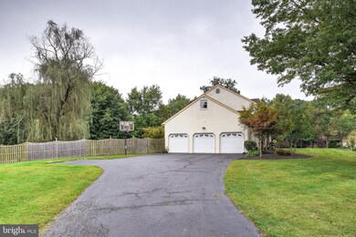 27 Lake Shore Dr, Princeton Junction, NJ 08550 - photo 2