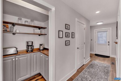 1502 Midland St, Charlottesville, VA 22902 - photo 7