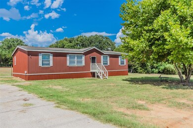 3704 Rhea Rd, Granbury, TX 76049 - photo 2