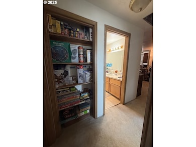 1109 SW Nye Ave, Pendleton, OR 97801 - photo 7