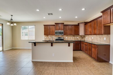 105 W Sweet Shrub Ave, San Tan Valley, AZ 85140 - photo 3