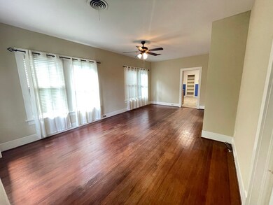 1031 Peddie St, Houston, TX 77009 - photo 4