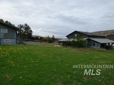 1403 4th St, Asotin, WA 99402 - photo 3