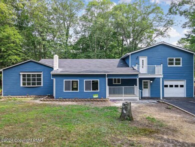 252 Wynding Way, Bushkill, PA 18324 - photo 3