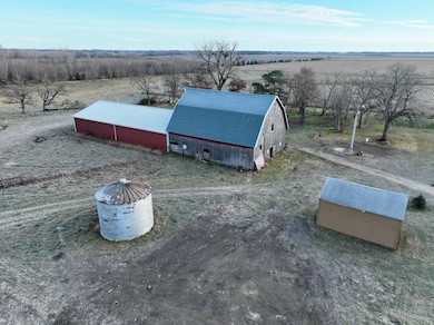 24826 560th Ave, Austin, MN 55912 - photo 7