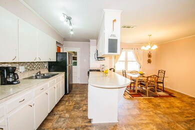 Kitchen1