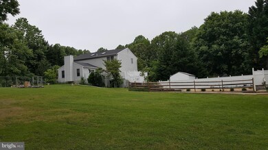 16125 Inheritance Dr, Brandywine, MD 20613 - photo 2