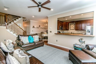 001768 DEMAREST DR _