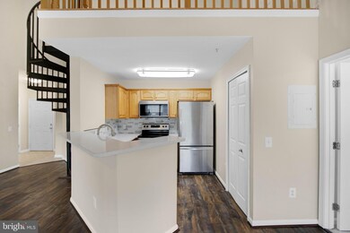 15618 Everglade Ln unit 402, Bowie, MD 20716 - photo 4