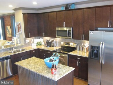 7331 Old Calvary Rd, Hanover, MD 21076 - photo 3