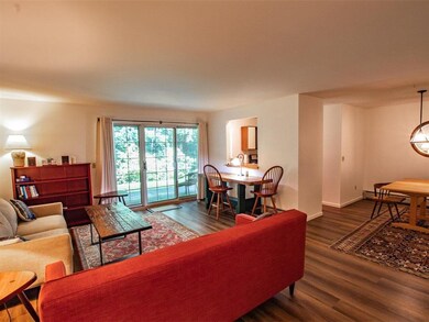 11 Winding Brook Dr unit 11, South Burlington, VT 05403 - photo 4