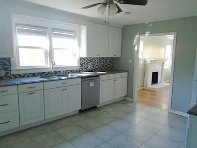 5320B Hanson Rd, Madisonville, KY 42431 - photo 6