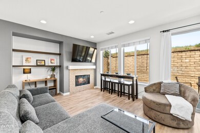 6812 Simmons Way Moorpark-7