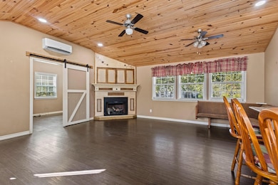 105 Reich St, Bonham, TX 75418 - photo 7