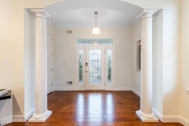 Entry w/ Wide-Plank Wood Floor